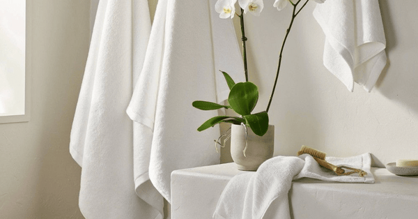 Bath Towel Buying Guide: How to Pick the Perfect Luxury Towel - Elegant Strand
