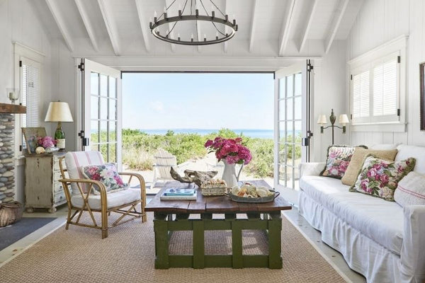 Elegant Strand in Beverly Hills Magazine - Elegant Strand