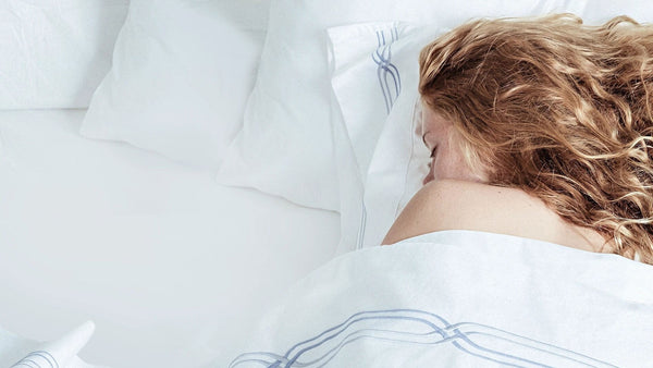 How White Noise Helps You Sleep - Elegant Strand