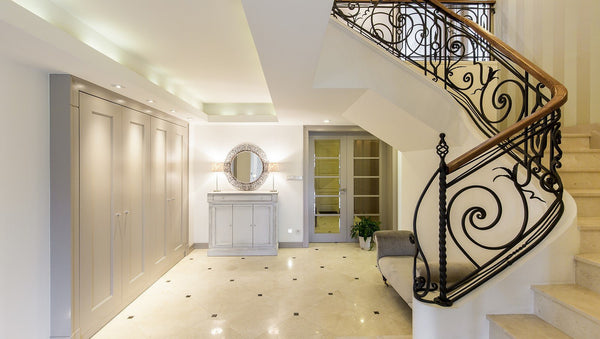 6 Elegant Decorating Ideas for Hallway Decor - Elegant Strand