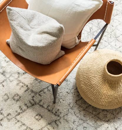 How to select the right rug for each room in your home - Elegant Strand