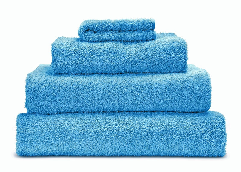 Riviera Towels - Elegant Strand